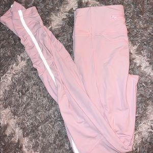Light pink lulu lemon leggings